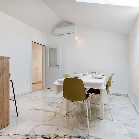Apartment Familia Neum Exterior photo
